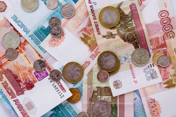 Сибирские предприятия должны своим работникам более миллиарда рублей