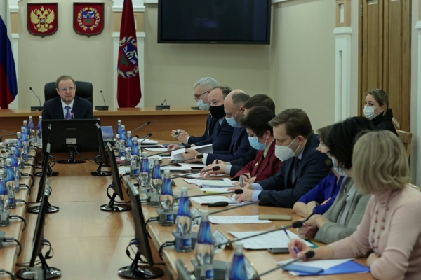 Алтайские чиновники с опаской ждут появления нового штамма ковида «омикрон»